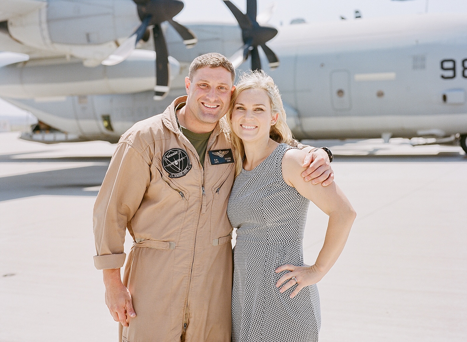 Marine Corps C130 Homecoming at MCAS Miramar from San Diego military homecoming photographer Lauren Nygard